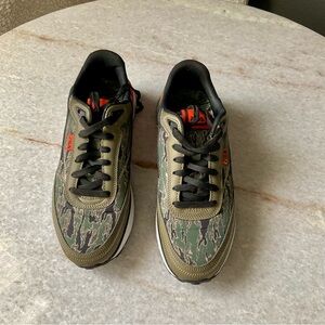 Fila Camouflage Men's Shoes Size 7